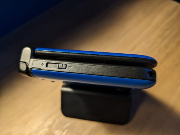 Nintendo 3DS XL - Blue - Image 5