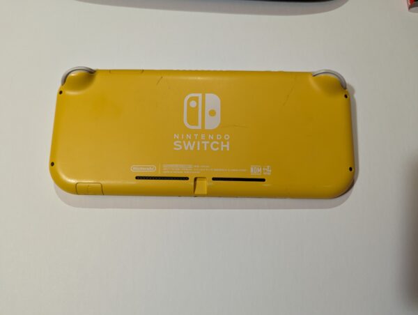 Switch Lite - Yellow - Image 3